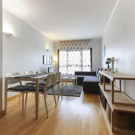 Modern Bela Vista By Homing Lisboa